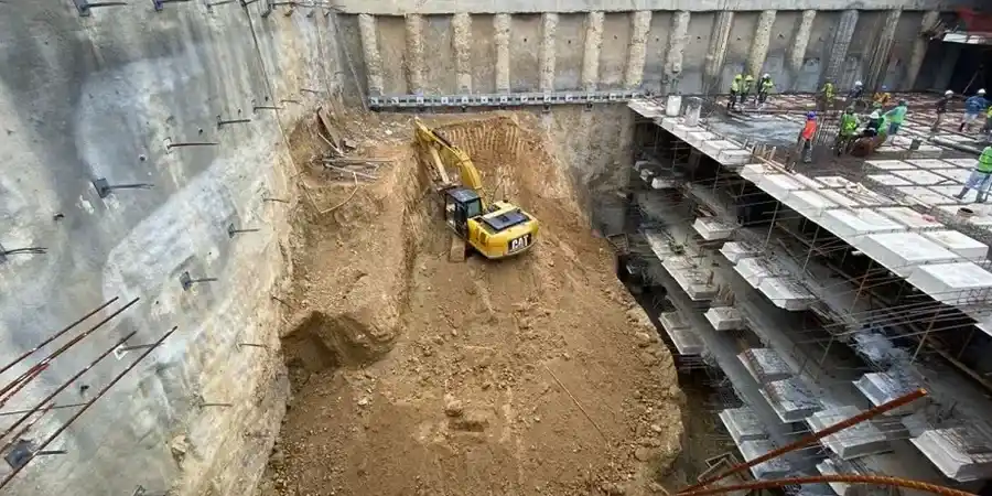 Diseño Geotécnico de Excavaciones Profundas en Chillán: Análisis de Suelos y Contención